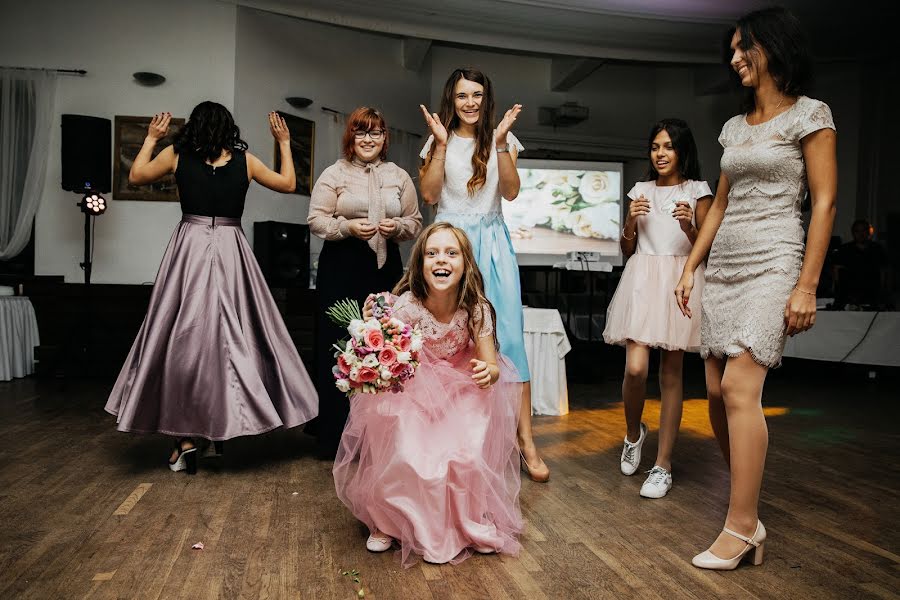 Wedding photographer Maksim Dubovik (acidmax). Photo of 28 August 2019