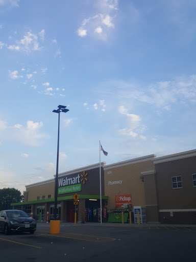 Supermarket «Walmart Neighborhood Market», reviews and photos, 3031 Mid Rivers Mall Dr, St Peters, MO 63376, USA