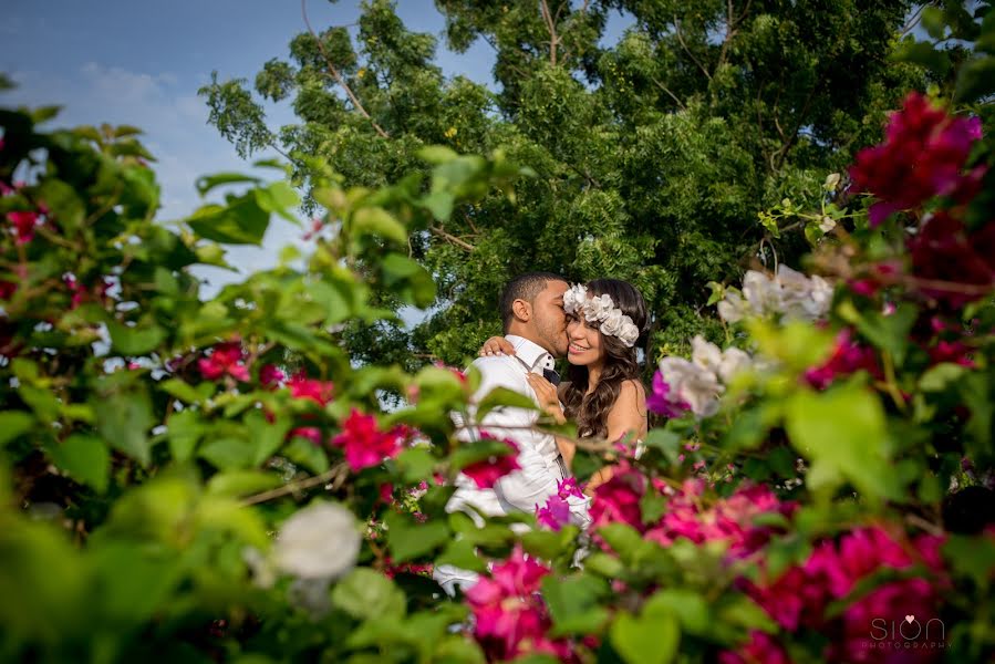 Fotografo di matrimoni Jasir Andres Caicedo Vasquez (jasirandresca). Foto del 25 agosto 2015