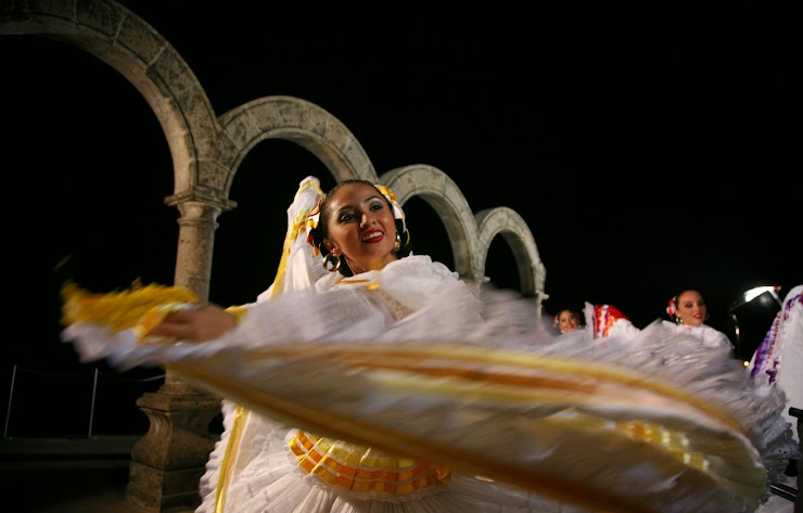 Tipical dancer of Mexico in Puerto Vallarta