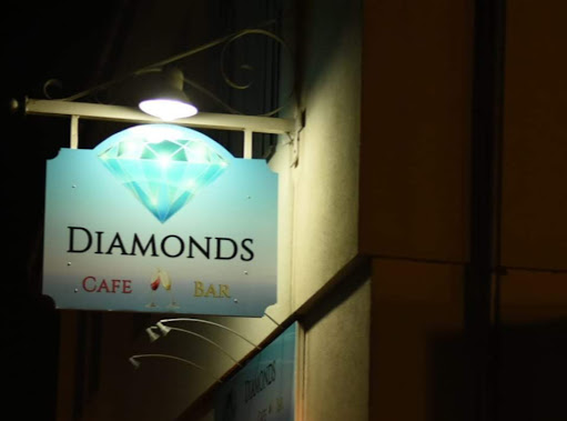 Diamonds Cafe & Bar logo