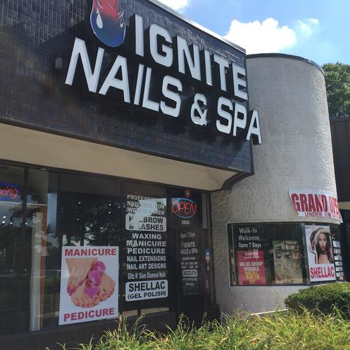 Ignite Nails & Spa logo