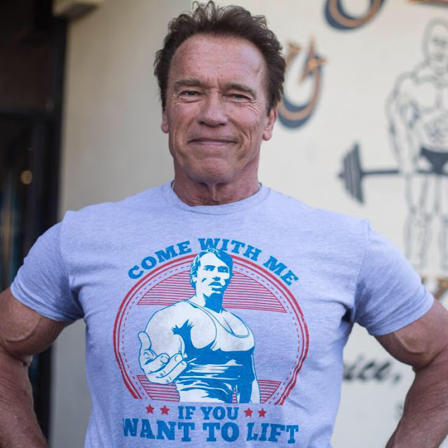 Arnold Schwarzenegger Profile Pics