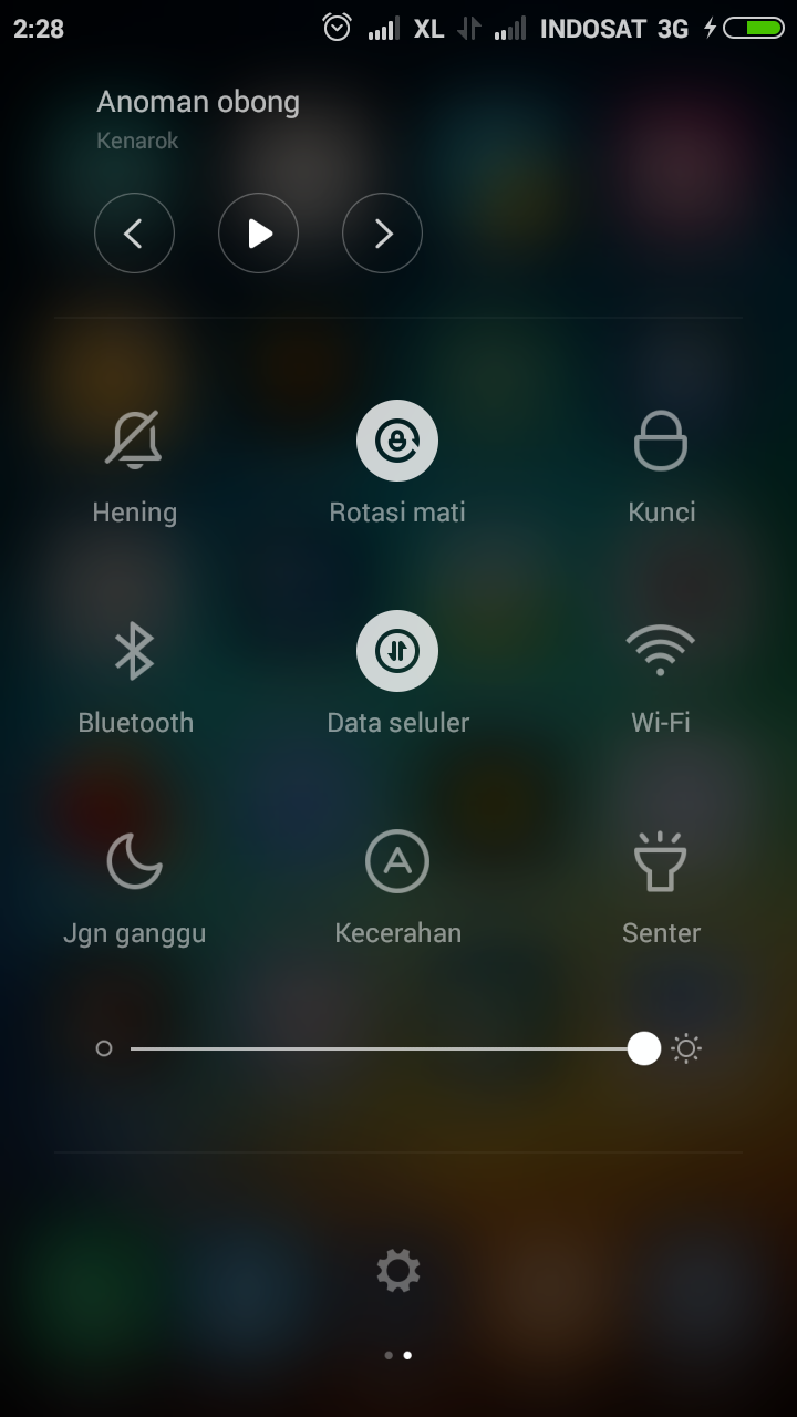 3 button navigation bar