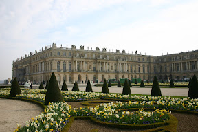 Triangle trees on the grounds of Versailles