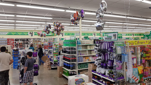 Dollar Store «Dollar Tree», reviews and photos, 12030 NE 85th St, Kirkland, WA 98033, USA