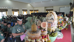 Korem 162/WB Peringati Maulid Nabi Muhammad SAW Dimeriahkan Dengan Lomba Menghias Dulang