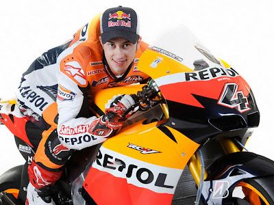 Honda_RC212V_2011_Repsol_Andrea_Dovizioso_02_1024x768