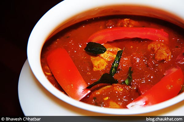 Nalukettu Kari Curry at Savya Rasa [Koregaon Park, Pune]