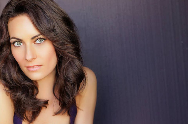 Laura Benanti Profile Pics Dp Images