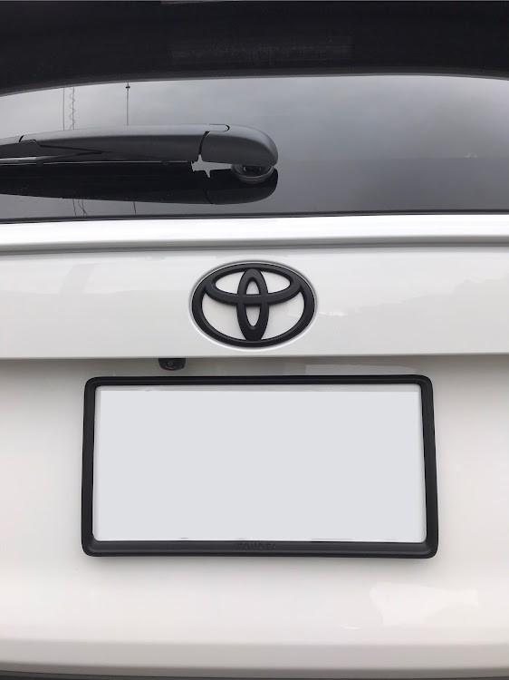 RAV4のオフロードパッケージ・マットブラック・スーパーホワイトⅡに関するカスタム事例の投稿画像2枚目