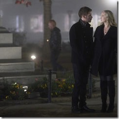 5x12_The_Tale_of_Two_Wolves-Klaus-Caroline_1