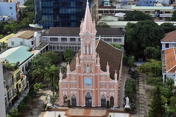 Tempat Wisata Danang