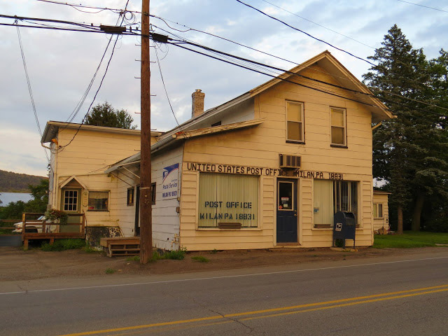 Milan, PA post office, 2015