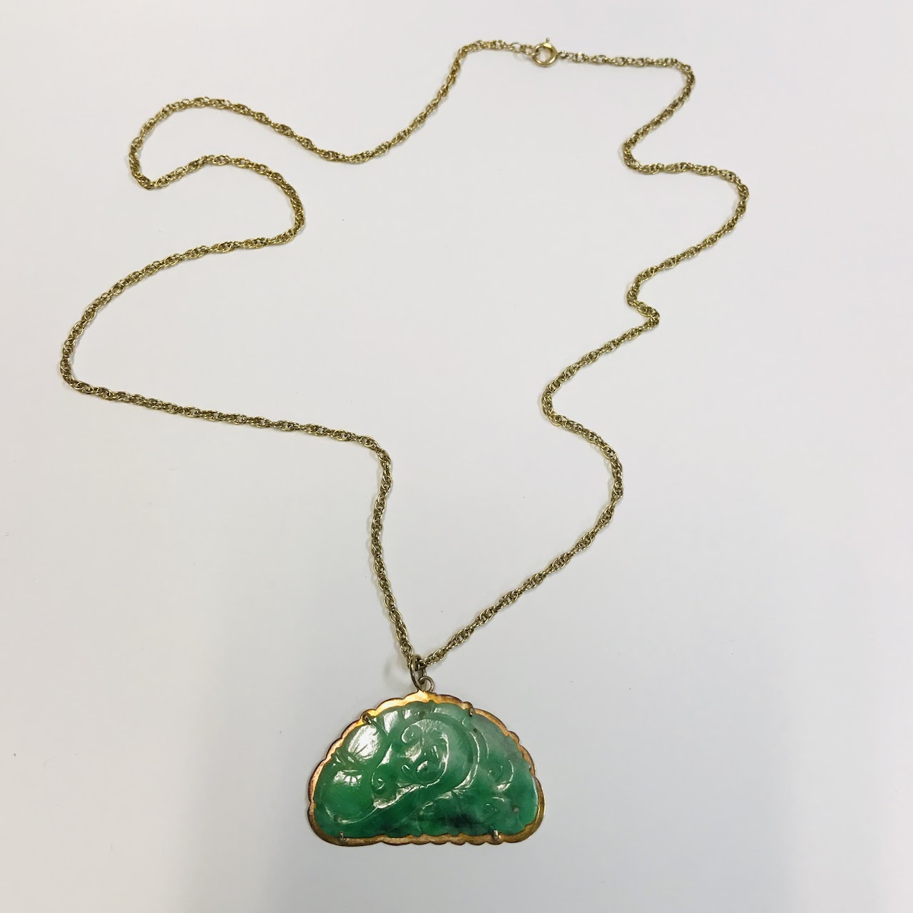 14K Gold and Jade Pendant Necklace