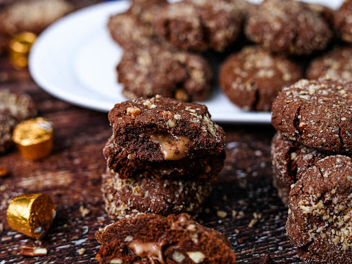 Inside of the Chocolate Chip Peanut Butter Caramel Pecan Cookies.