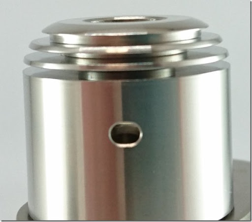 cap thumb2 - 【RDTA】「HUSSAR VAPES Hussar RDTA」（ハッサーベープス　ハッサーアールディーティーエー）レビュー。HUSSARの新作はRDTA！オトコ心をくすぐるデッキ！！【電子タバコ/VAPE/アトマイザー】