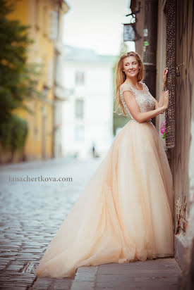 Fotógrafo de casamento Yana Chertkova (ianachertkova). Foto de 7 de agosto 2017