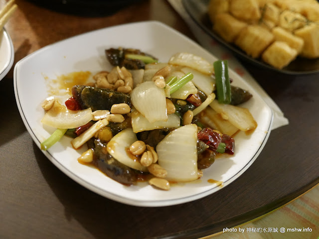 【食記】台中獅兄弟風味小酒館-柳川總店@西區教育大學&全球影城&中華夜市 : 食材新鮮,口味不過鹹,喝酒聚餐的好所在...希望不要再有鐵絲出現在螃蟹裡了! 中式 區域 午餐 台中市 台式 合菜 咖哩 小吃 居酒屋 晚餐 海鮮 炒飯 西區 酒類 鐵板料理 飲食/食記/吃吃喝喝 