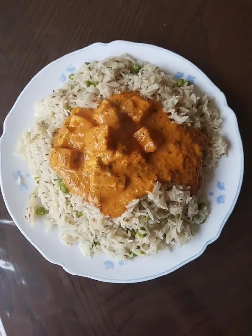 Shahi Paneer And Rice Bowl [650 Ml]