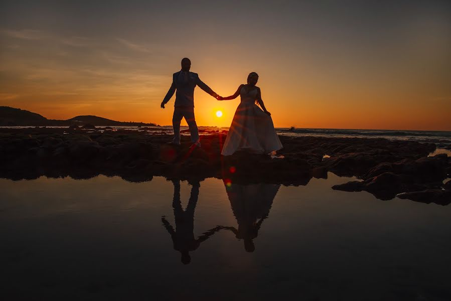 Fotógrafo de casamento Miriam Romero (auraconceptovis). Foto de 4 de janeiro 2022