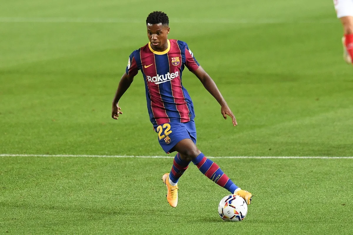 OFFICIEL: Ansu Fati prolonge au Barça, avec une clause libératoire astronomique 