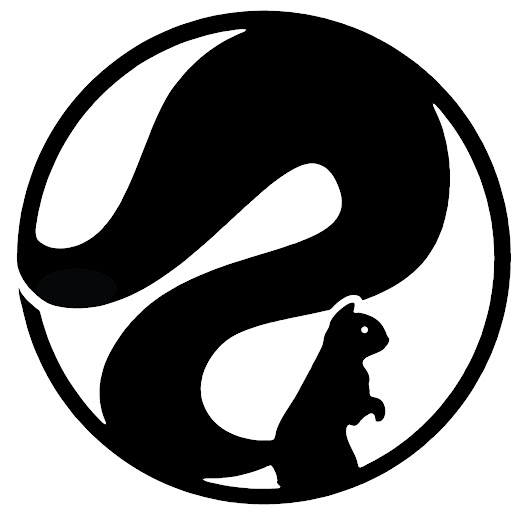 Black Squirrel Cafe. logo