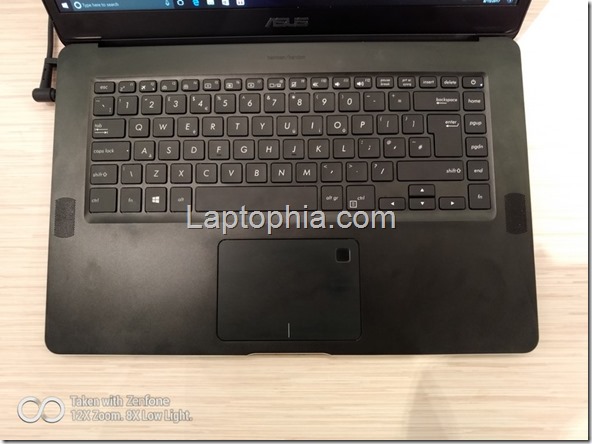 Spesifikasi Asus Zenbook Pro UX550 Spesifikasi Asus Zenbook Pro UX550