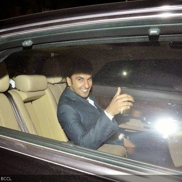 Ranveer Singh looks dapper as he arrives at the screening of Gunday, held at Yashraj, in Mumbai, on February 13, 2014. (Pic: Viral Bhayani)