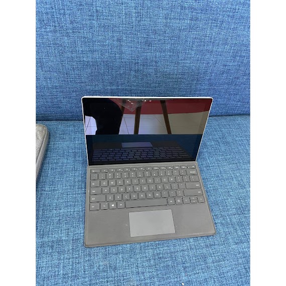 Laptop Surface Pro 4