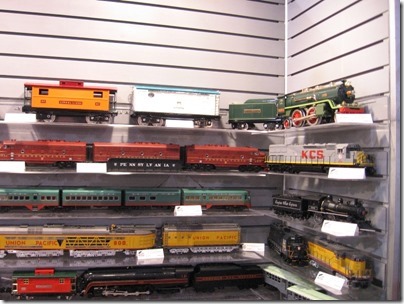 IMG_0707 Pre-War Lionel Standard Gauge Reproduction by MTH-RailKing at the WGH Show in Puyallup, Washington on November 21, 2009