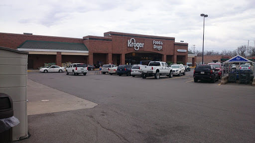 Grocery Store «Kroger», reviews and photos, 821 Indianapolis Rd, Greencastle, IN 46135, USA