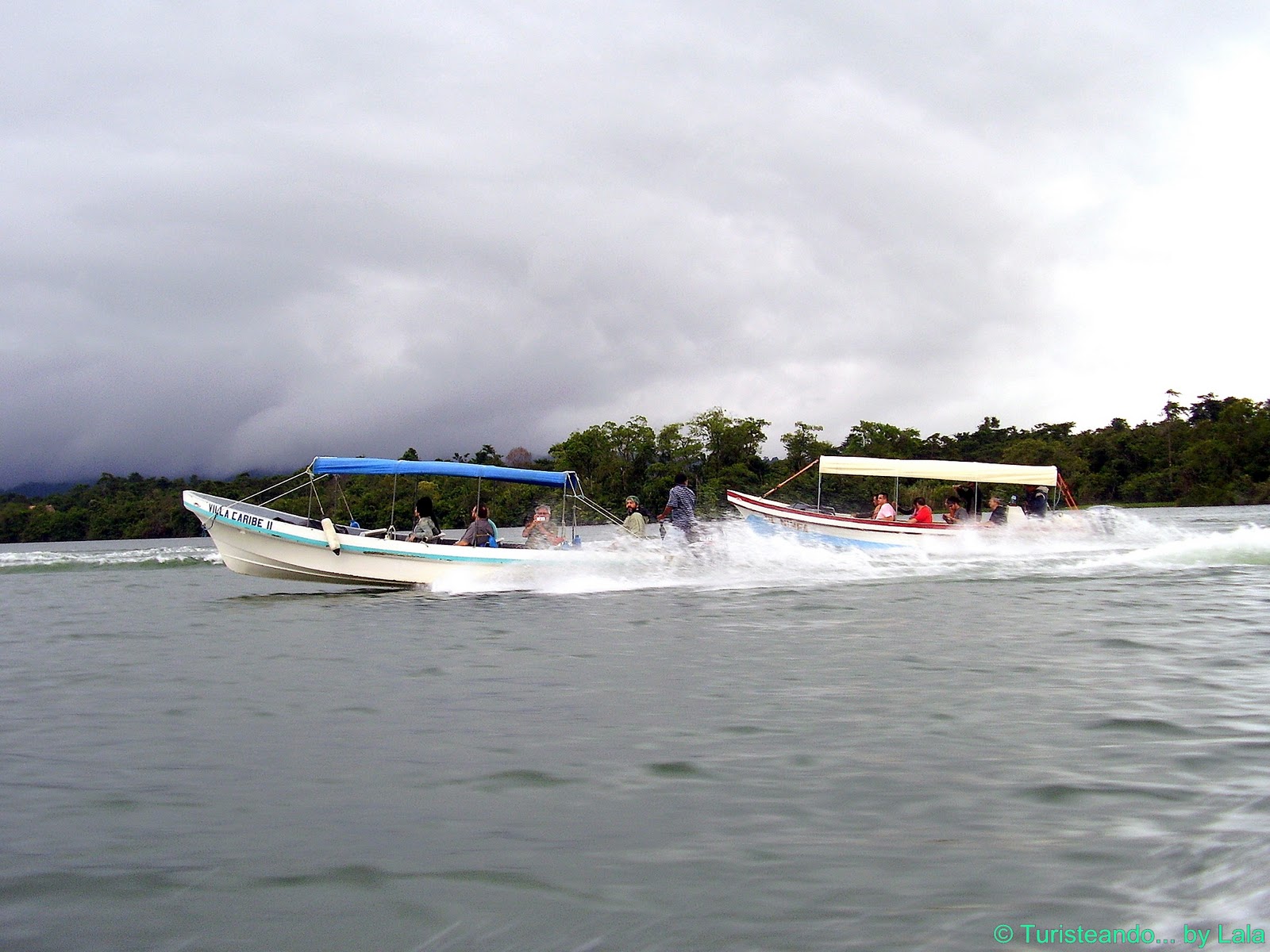 tour en lancha rio dulce