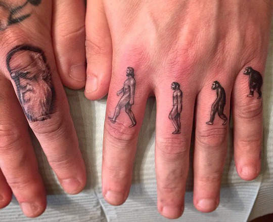 Evolucao do humano expressar por Dedo, tatuagens
