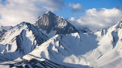 Snow-Covered Sierra Nevada Mountains, California.jpg