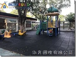 BabyBuild橡膠地墊清洗