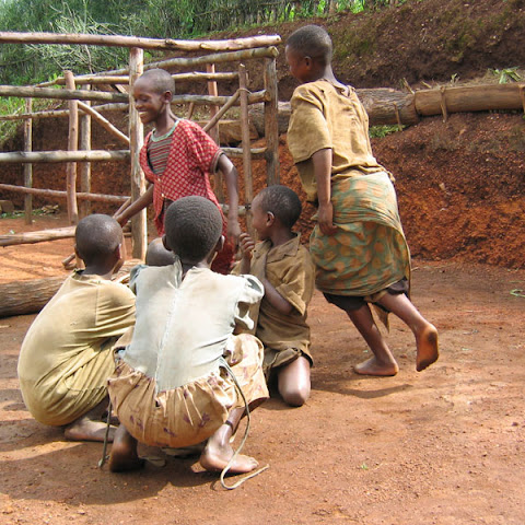 Rose from Rwanda plays the 'Circle Game'