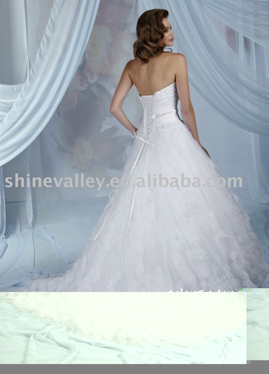 IM102 2011 new tulle over satin gorgeous wedding dress,custom color China  