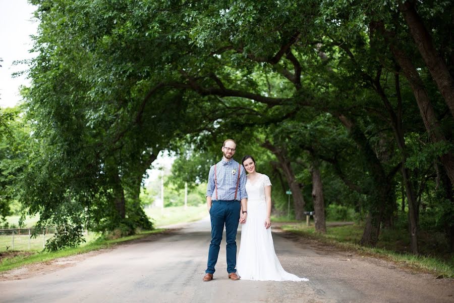 Wedding photographer Nicolette Sessin (nicolettesessin). Photo of 4 May 2023