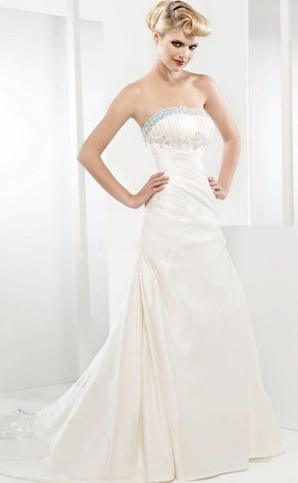 Strapless Wedding Gowns