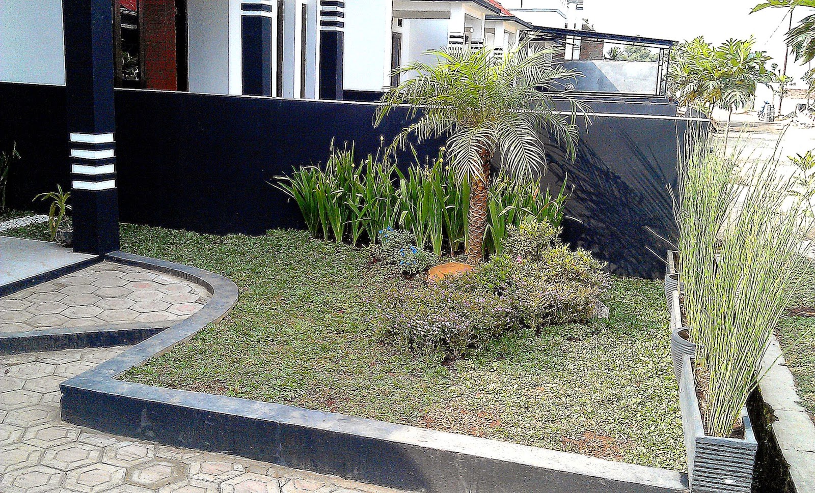 Contoh Taman Minimalis Depan Rumah Gallery Taman Minimalis