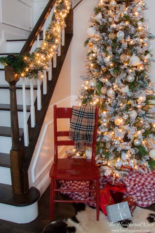 decorating-a-fake-christmas-tree-with-real-pine-branches-heathered-nest-9-2