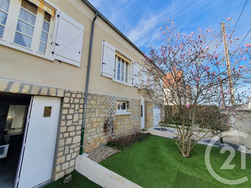 Vente maison 7 pièces 139 m² à Nevers (58000), 225 000 €