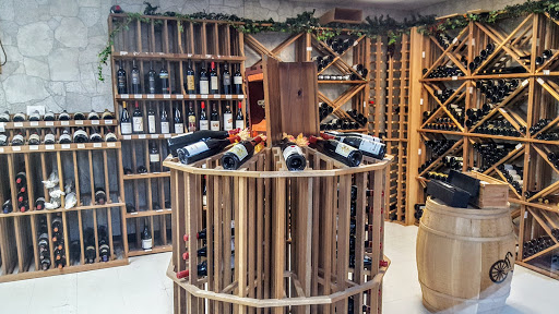 Consumer's Discount Wines & Liquors Liquor Store in Middletown