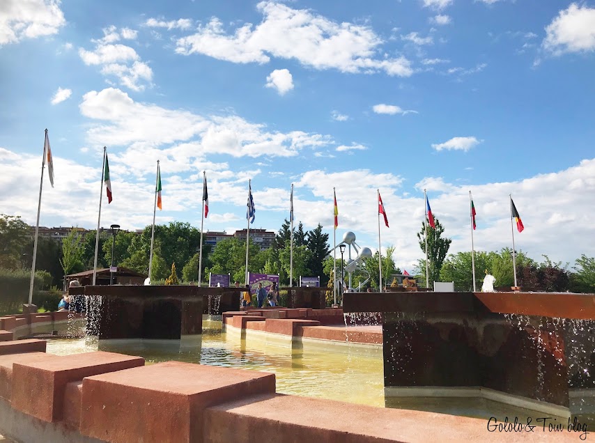 Parque Europa de Madrid con niños