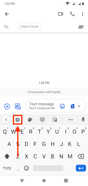 Nhấn nút bánh răng để mở cài đặt Gboard