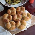 Cloverleaf Rolls | Yeast Dinner Rolls