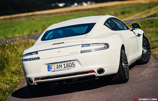 road-test-aston-martin-rapide-024