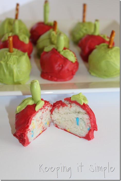 No-Bake-Apple-Shaped-Cake-Batter-Truffles (9)