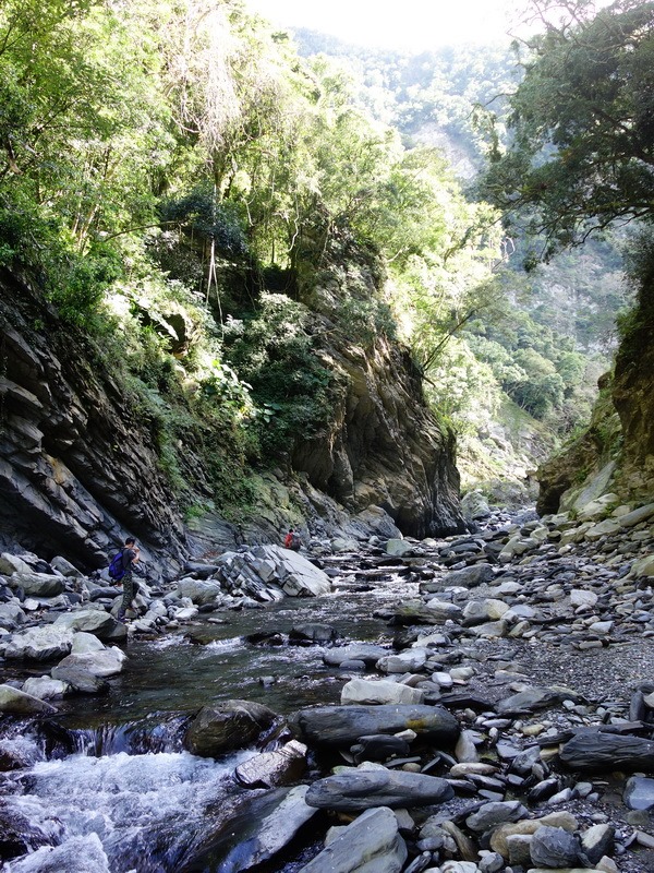 2014_0101-0105 萬山神石、萬山岩雕順訪萬頭蘭山_0840